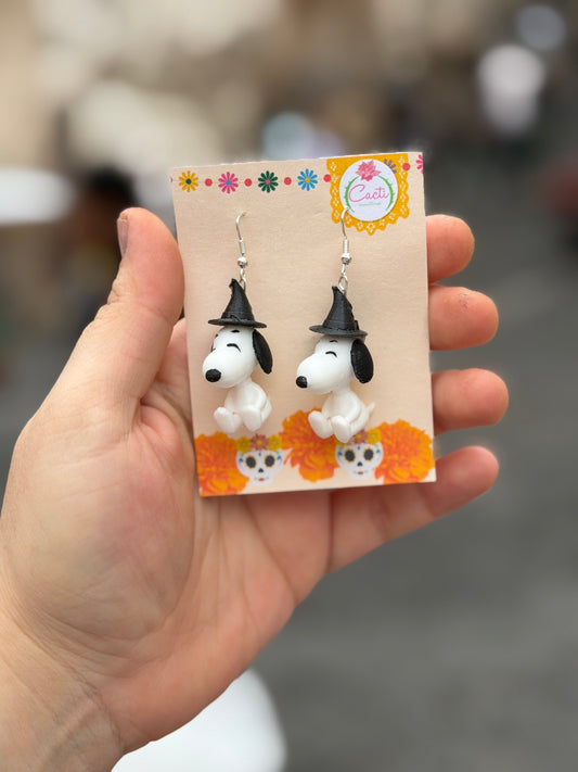Aretes Snoopy brujito