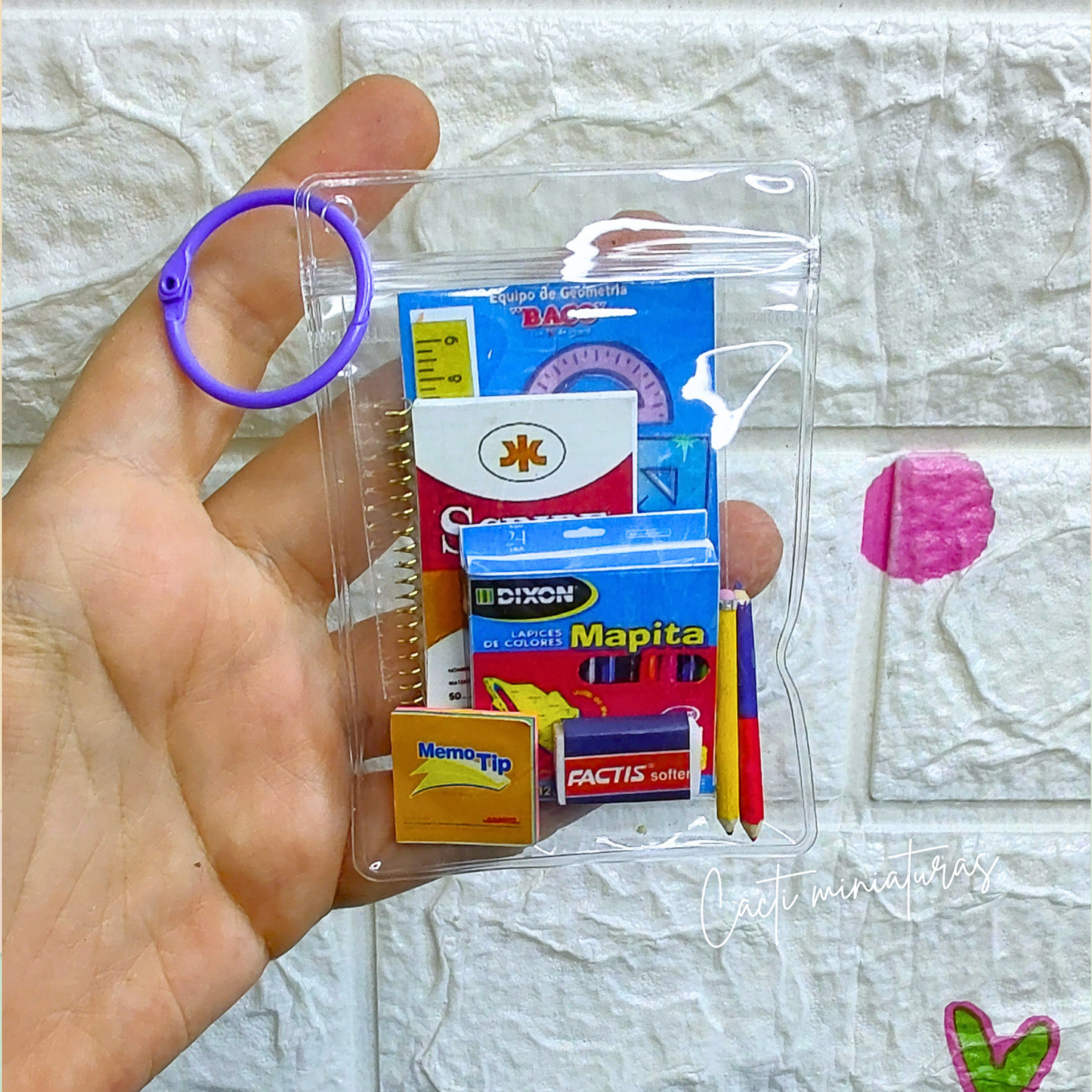 Mini kit de útiles escolares - Llavero de bolsita