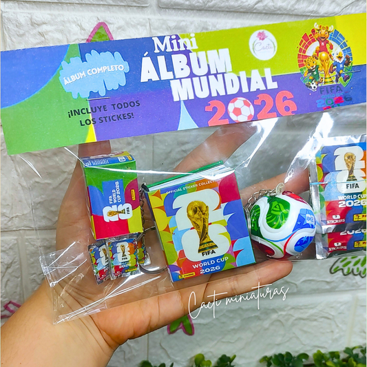 Kit Mini Álbum del Mundial completo  – Álbum artesanal, Stickers, Mini Balón y Sobres Coleccionables